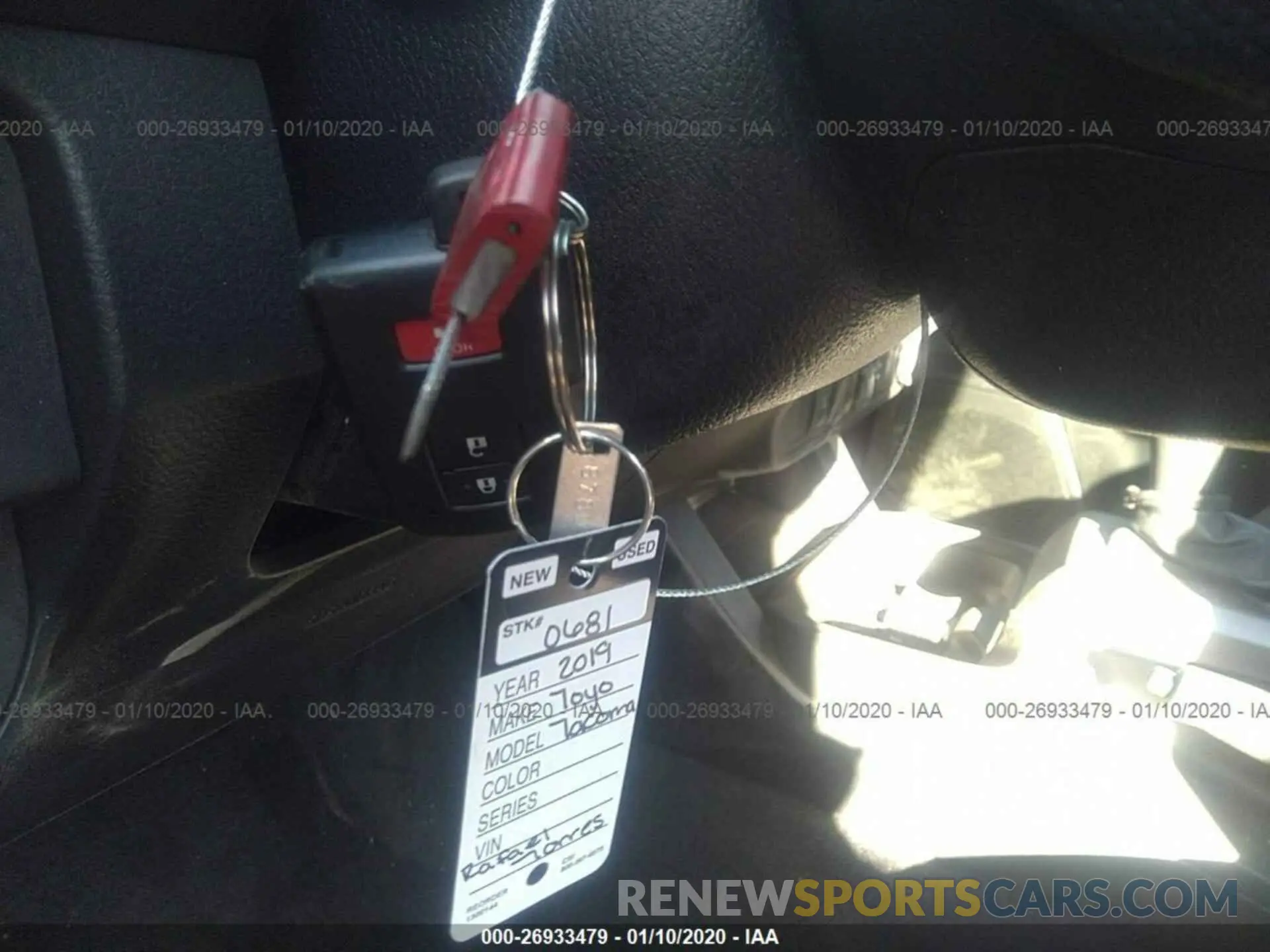 11 Photograph of a damaged car 3TMAZ5CN1KM113373 TOYOTA TACOMA 2019