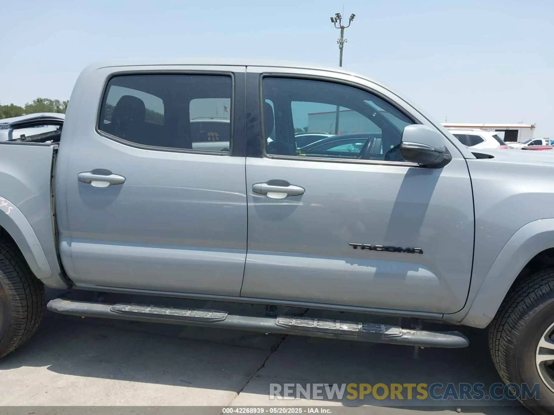 14 Фотография поврежденного автомобиля 3TMAZ5CN2KM096096 TOYOTA TACOMA 2019