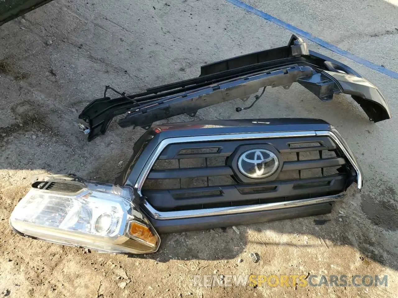 12 Photograph of a damaged car 3TMAZ5CN2KM101524 TOYOTA TACOMA 2019