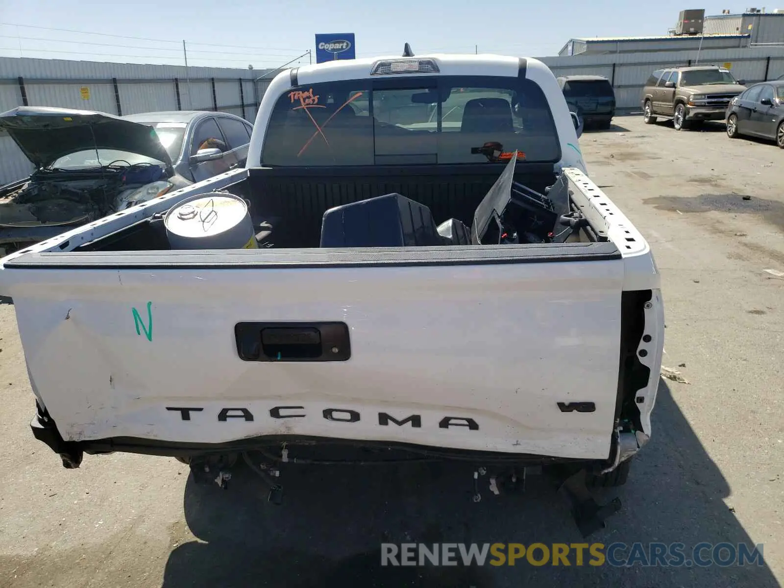 9 Photograph of a damaged car 3TMAZ5CN2KM105931 TOYOTA TACOMA 2019