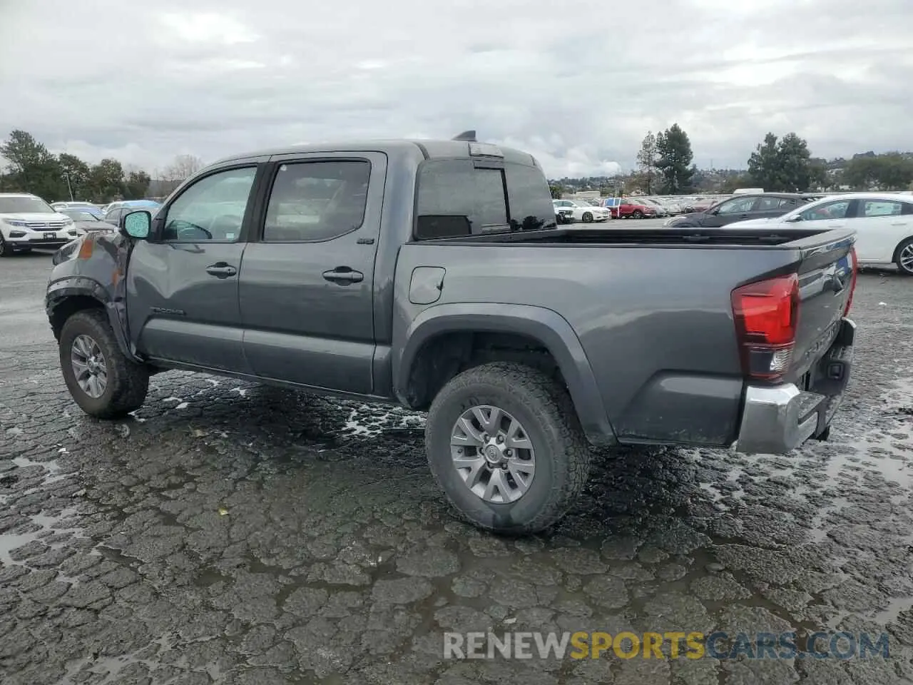 2 Photograph of a damaged car 3TMAZ5CN2KM107937 TOYOTA TACOMA 2019