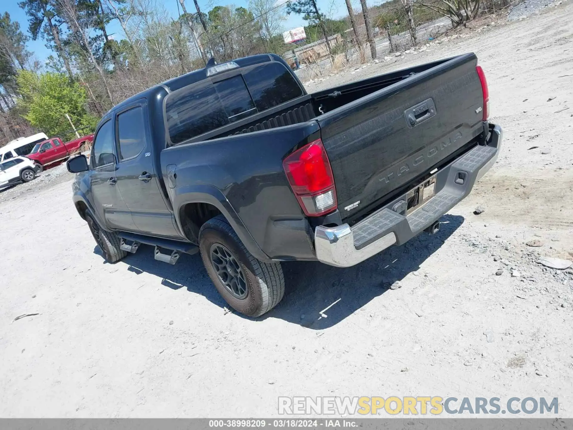 3 Фотография поврежденного автомобиля 3TMAZ5CN2KM109798 TOYOTA TACOMA 2019