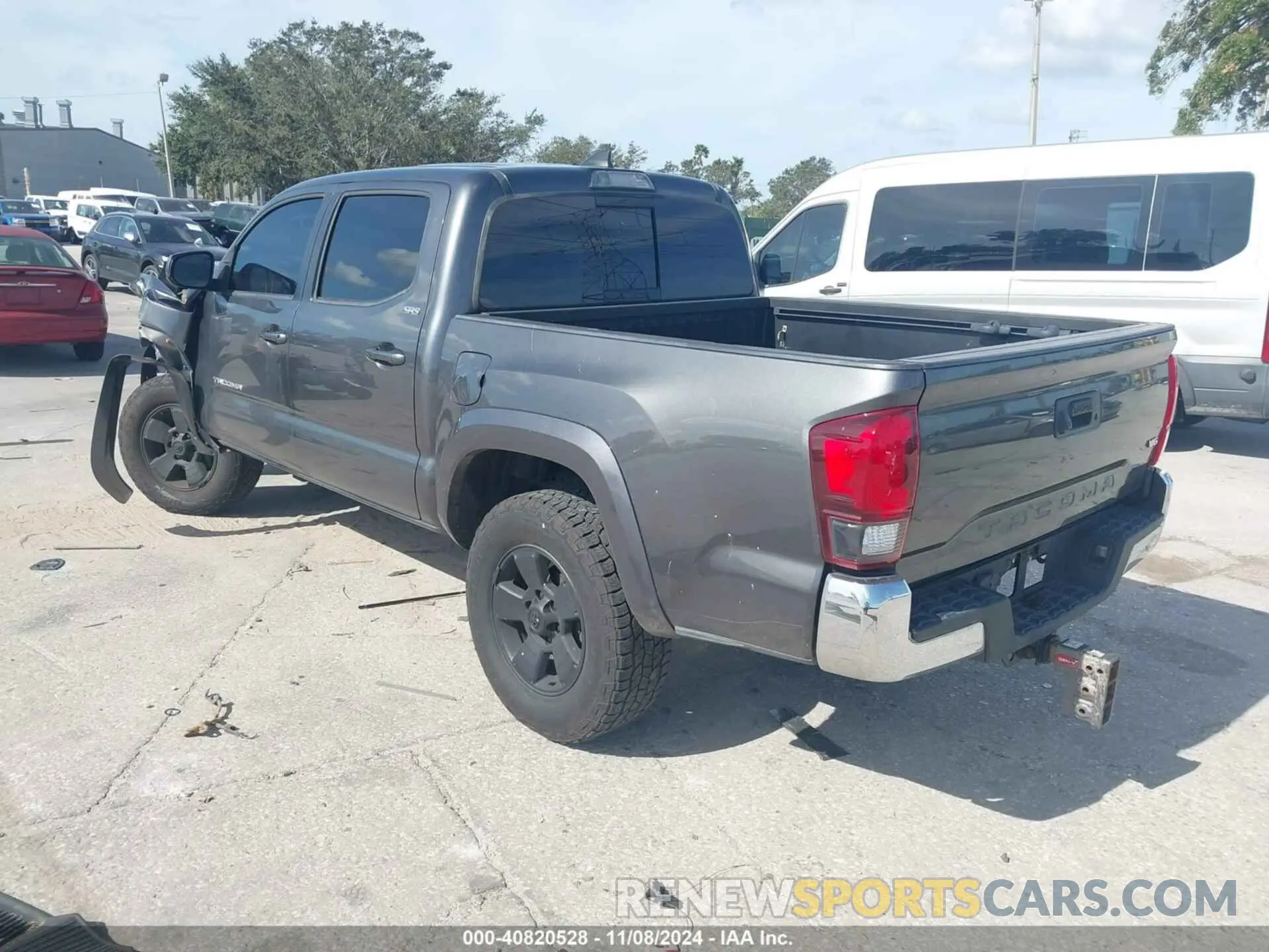 3 Photograph of a damaged car 3TMAZ5CN3KM097306 TOYOTA TACOMA 2019