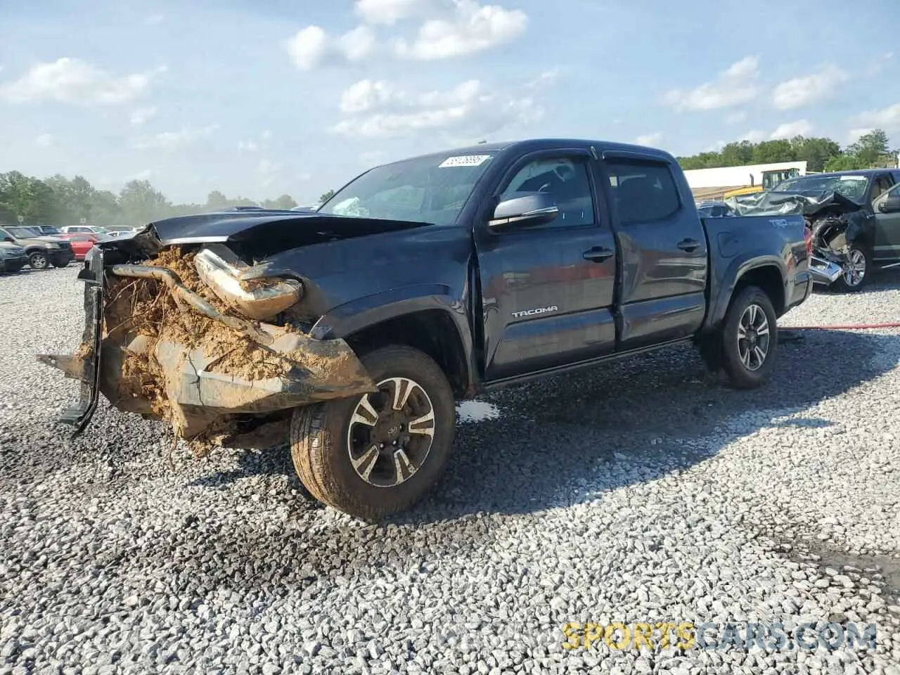 1 Photograph of a damaged car 3TMAZ5CN3KM105632 TOYOTA TACOMA 2019