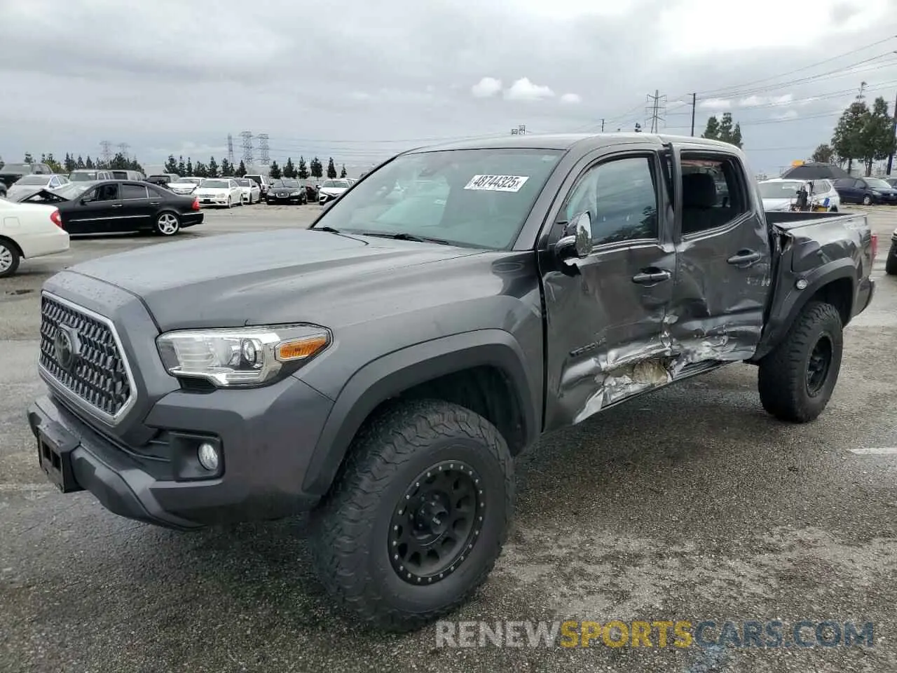 1 Photograph of a damaged car 3TMAZ5CN3KM107946 TOYOTA TACOMA 2019