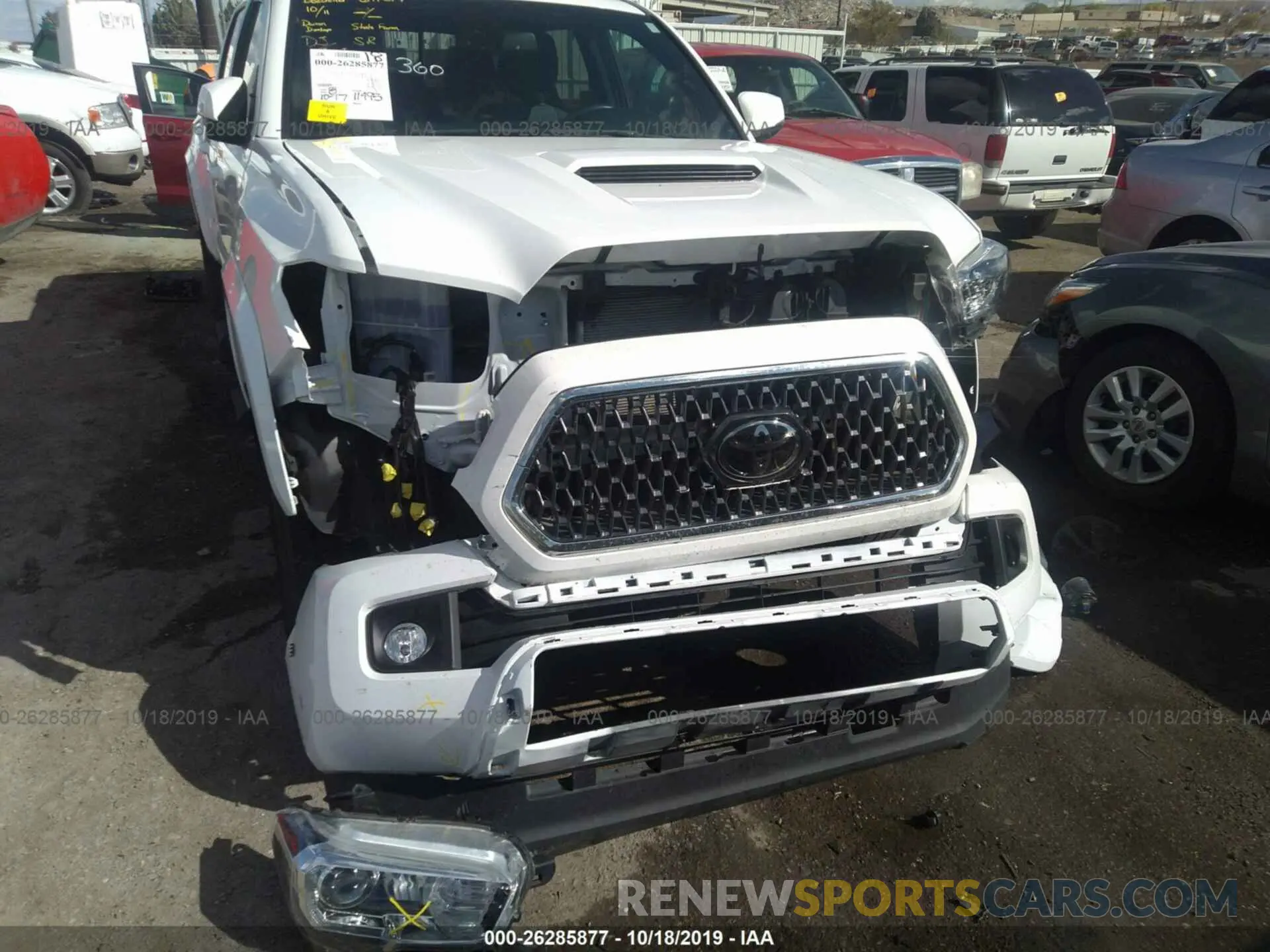 6 Photograph of a damaged car 3TMAZ5CN4KM080210 TOYOTA TACOMA 2019
