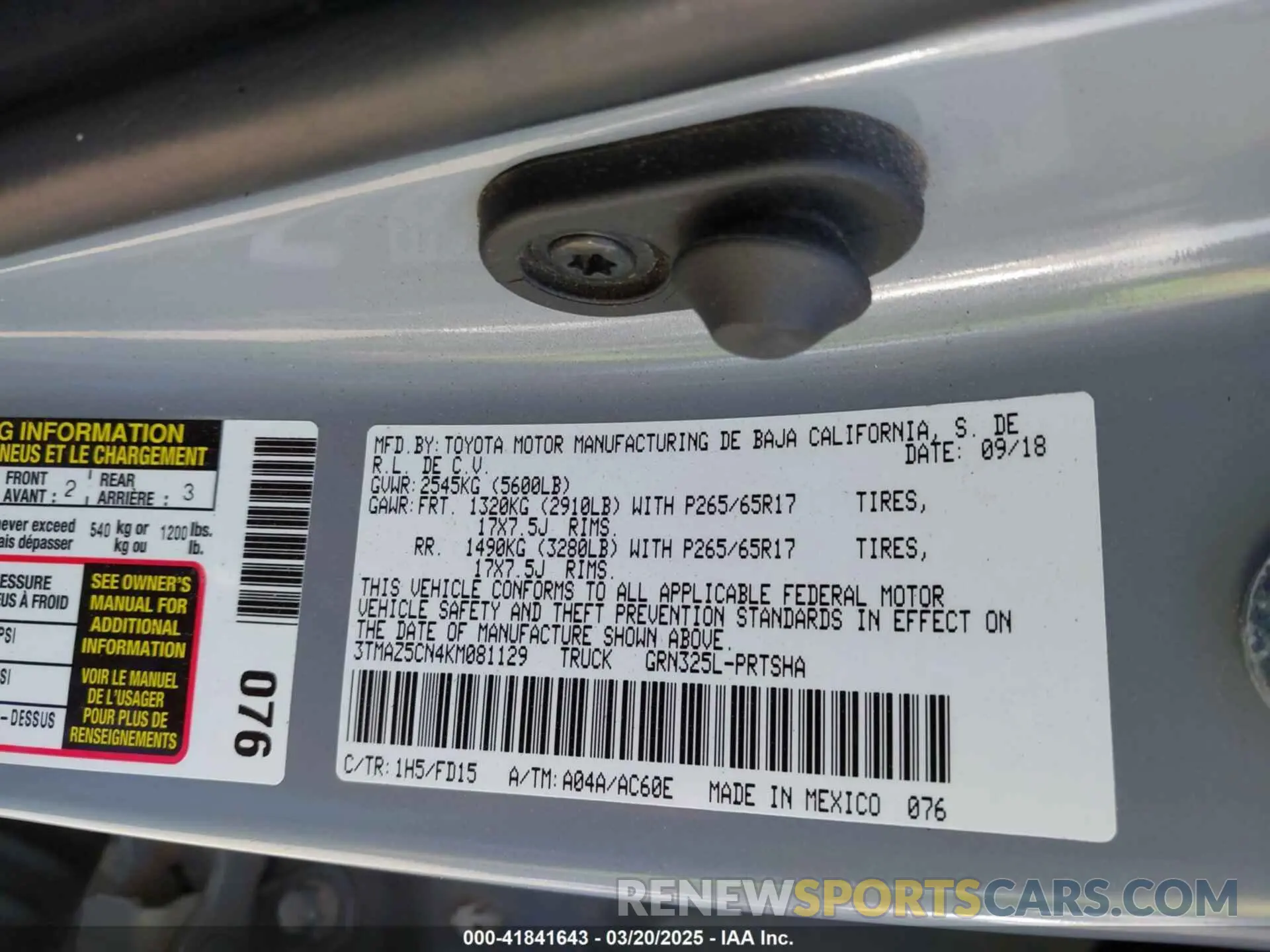 9 Photograph of a damaged car 3TMAZ5CN4KM081129 TOYOTA TACOMA 2019