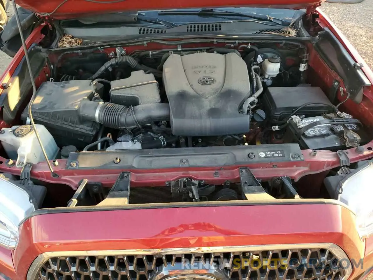 11 Photograph of a damaged car 3TMAZ5CN4KM090235 TOYOTA TACOMA 2019