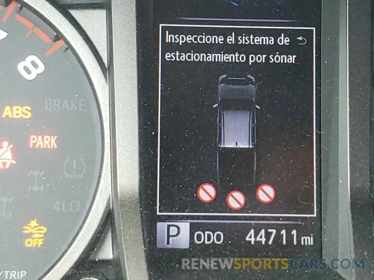 8 Photograph of a damaged car 3TMAZ5CN4KM091708 TOYOTA TACOMA 2019
