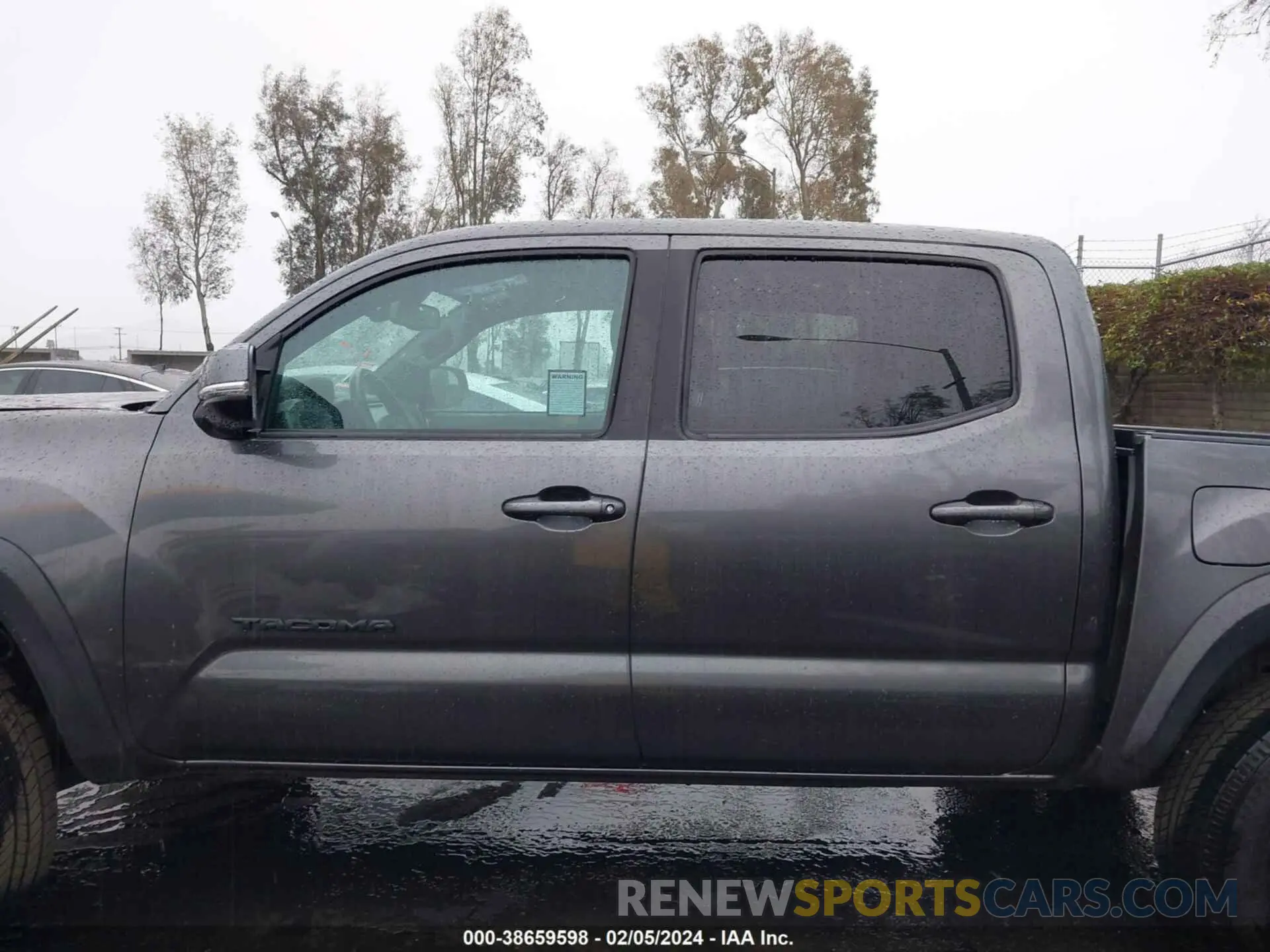 15 Photograph of a damaged car 3TMAZ5CN4KM097864 TOYOTA TACOMA 2019