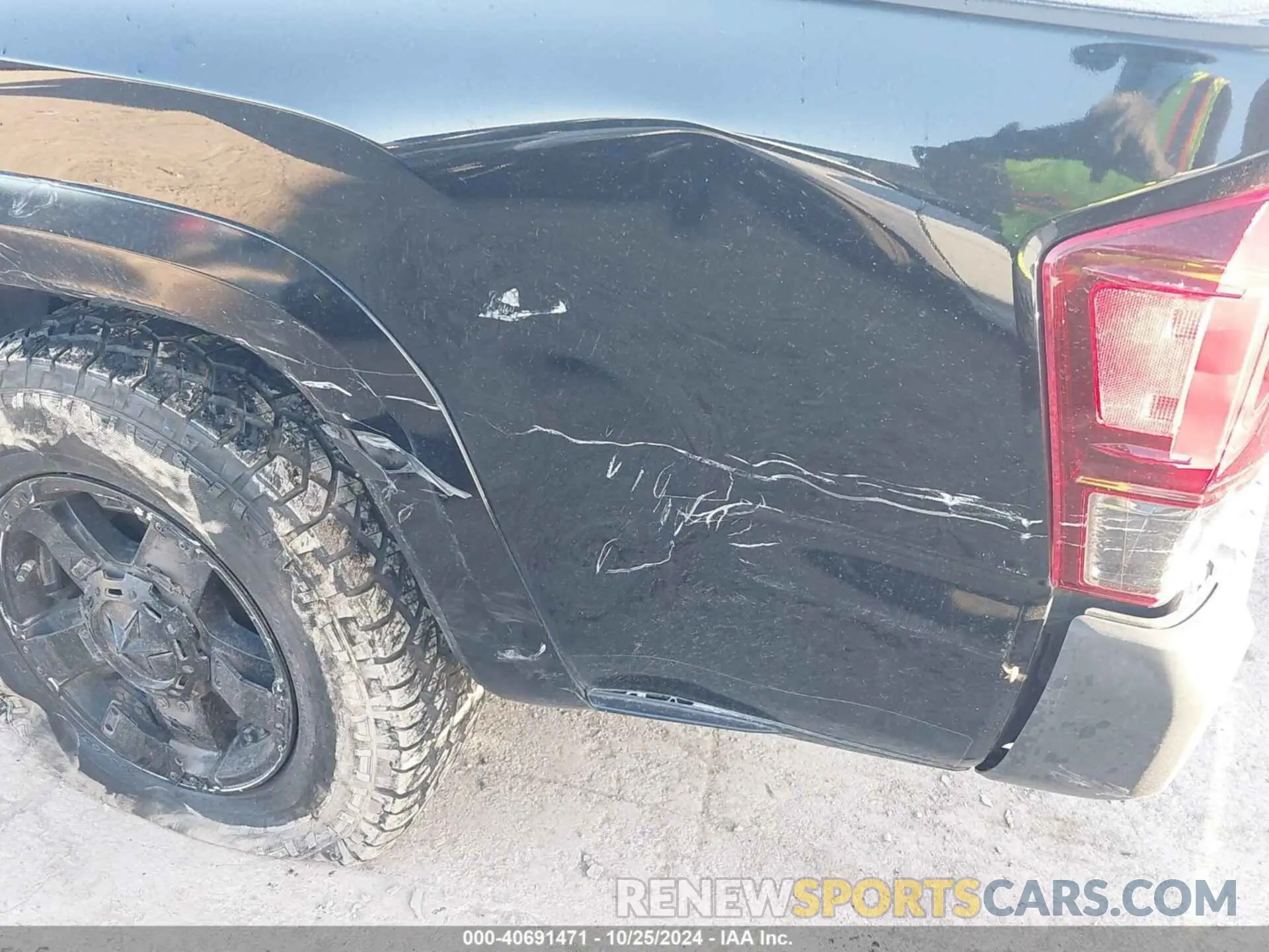 6 Photograph of a damaged car 3TMAZ5CN5KM079244 TOYOTA TACOMA 2019