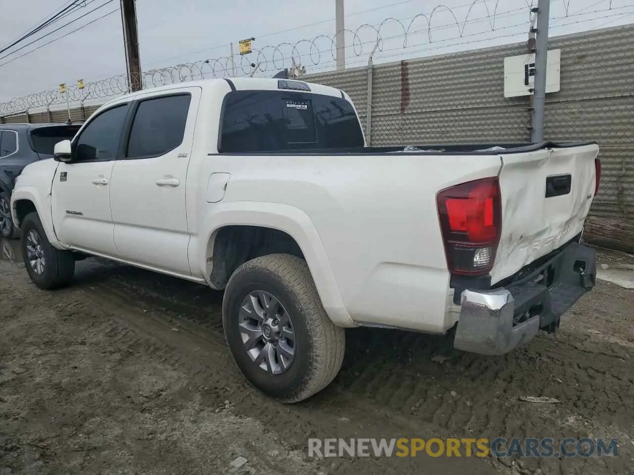 2 Photograph of a damaged car 3TMAZ5CN5KM089563 TOYOTA TACOMA 2019