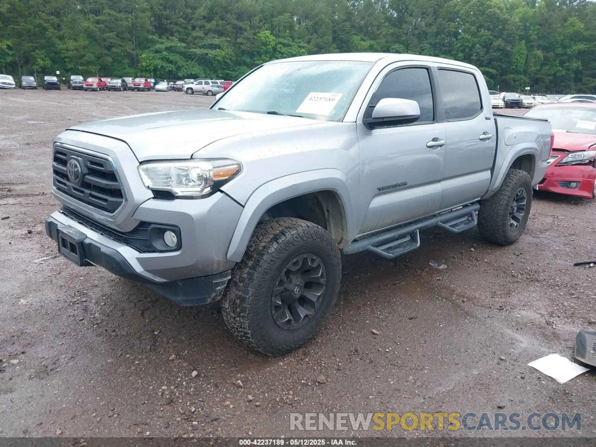 2 Photograph of a damaged car 3TMAZ5CN5KM095427 TOYOTA TACOMA 2019