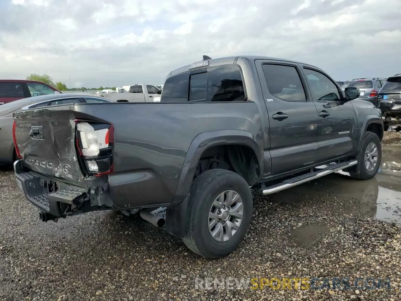 3 Photograph of a damaged car 3TMAZ5CN5KM101209 TOYOTA TACOMA 2019