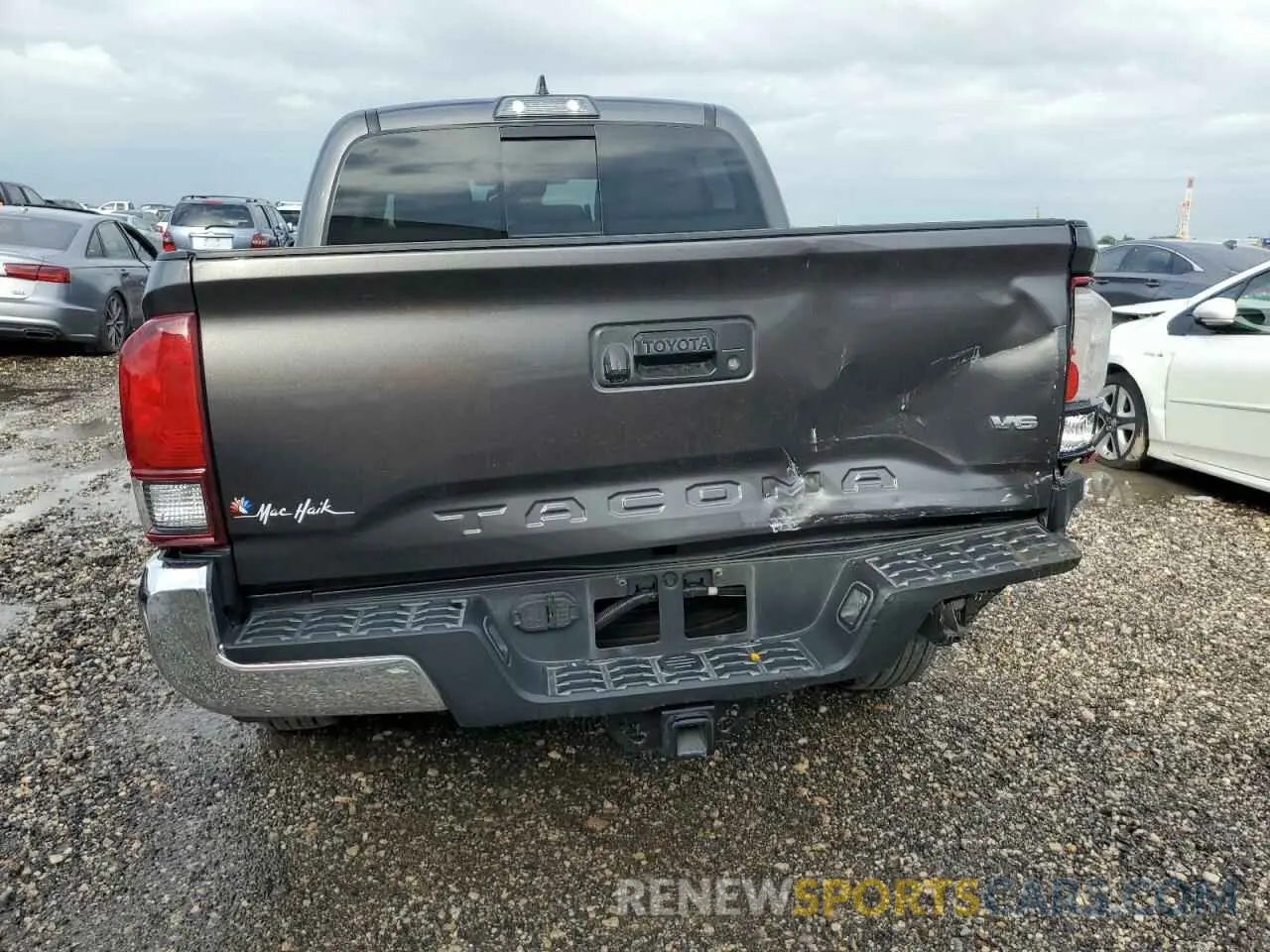 6 Photograph of a damaged car 3TMAZ5CN5KM101209 TOYOTA TACOMA 2019