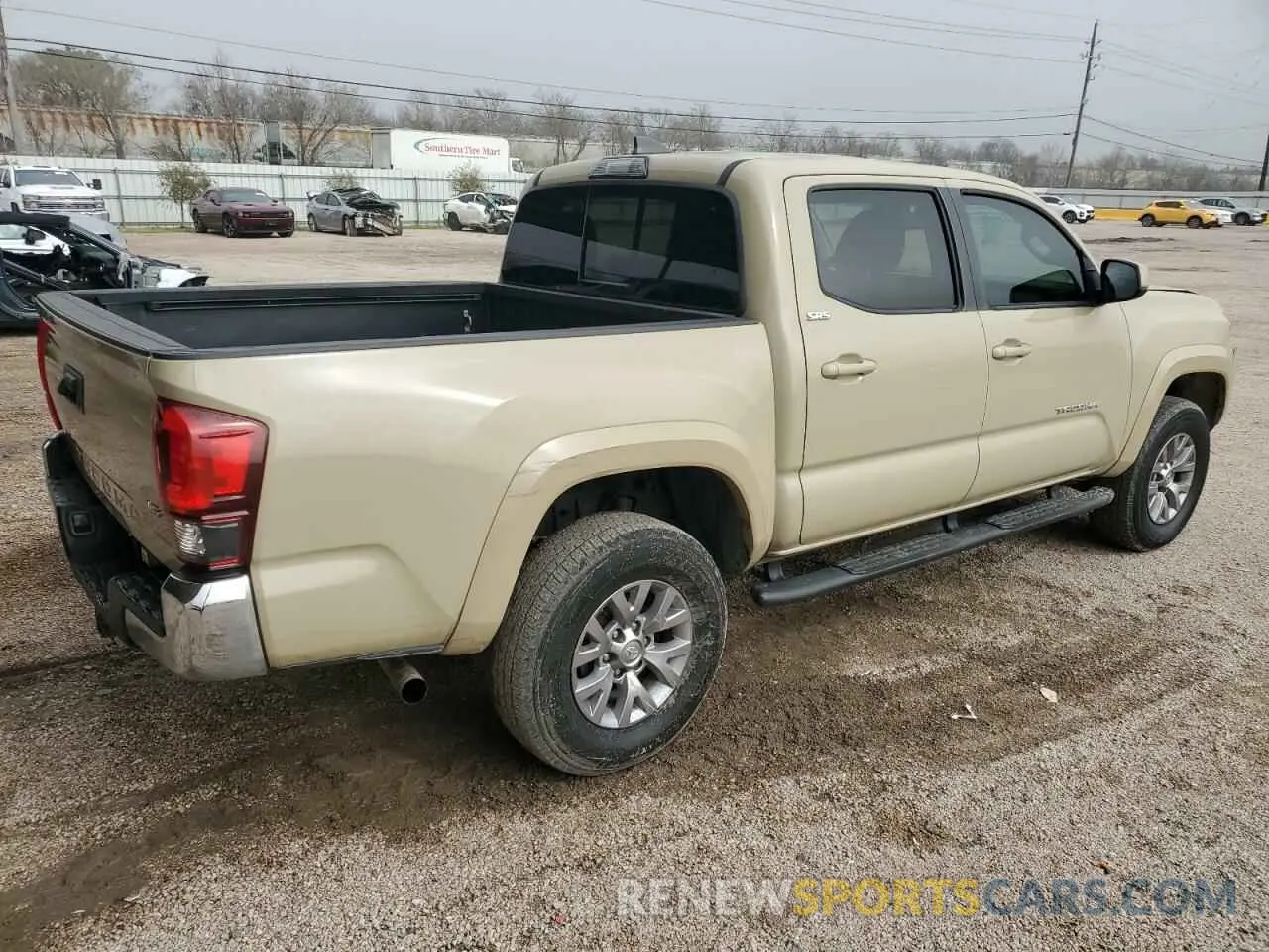 3 Photograph of a damaged car 3TMAZ5CN5KM102974 TOYOTA TACOMA 2019