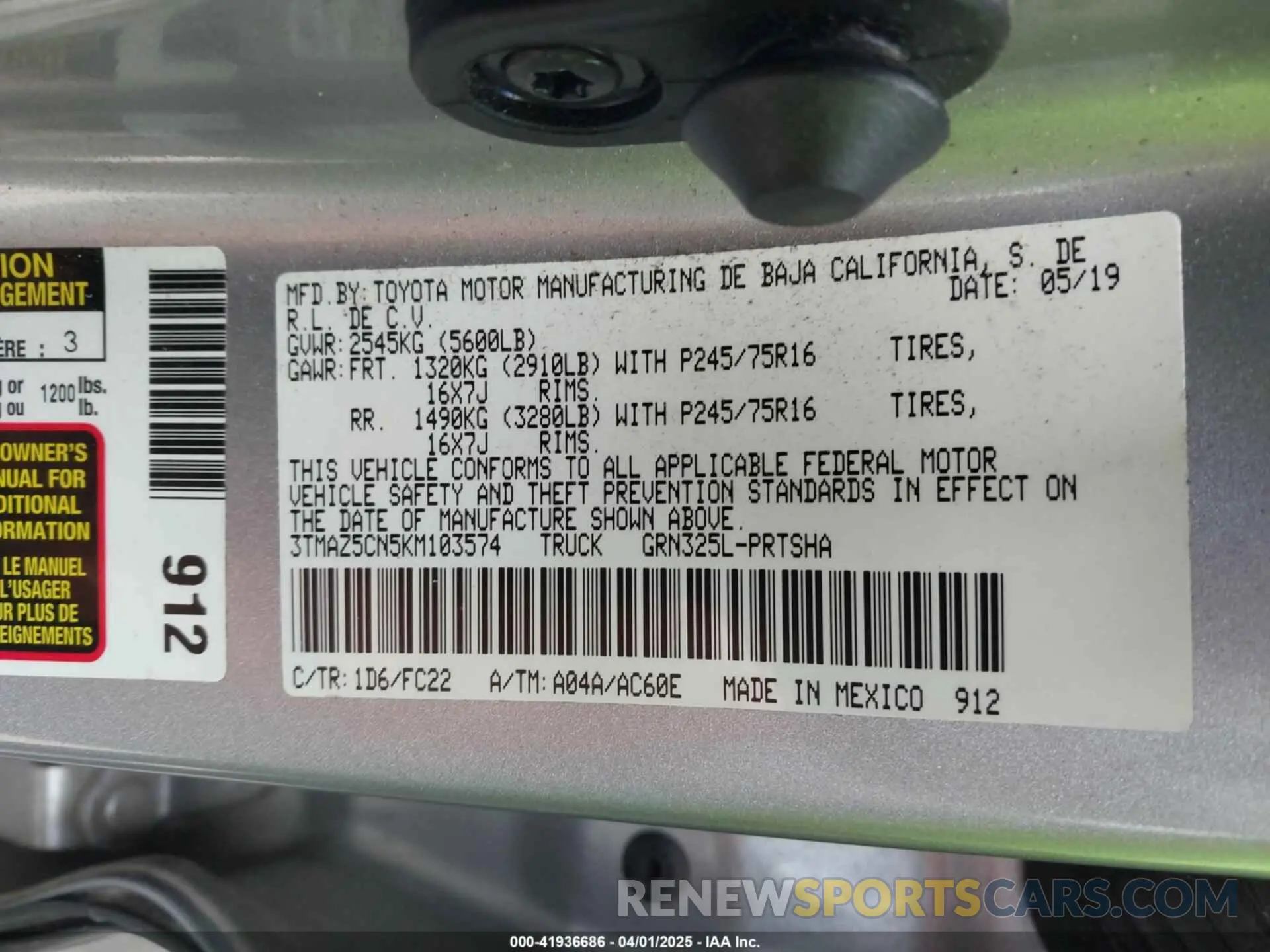 9 Photograph of a damaged car 3TMAZ5CN5KM103574 TOYOTA TACOMA 2019