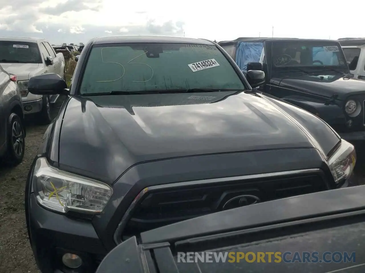 5 Photograph of a damaged car 3TMAZ5CN5KM105521 TOYOTA TACOMA 2019