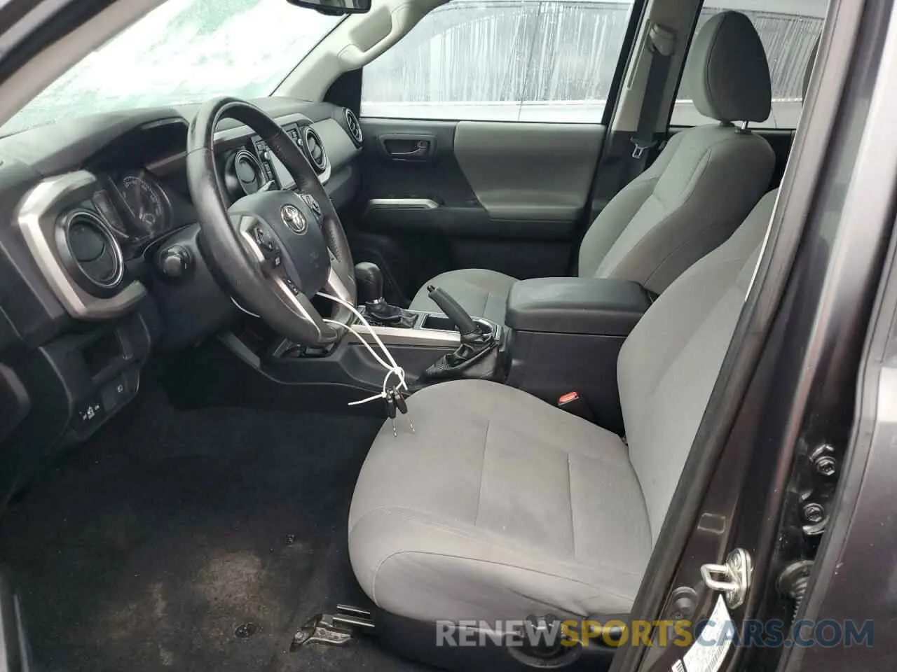 7 Photograph of a damaged car 3TMAZ5CN5KM105521 TOYOTA TACOMA 2019