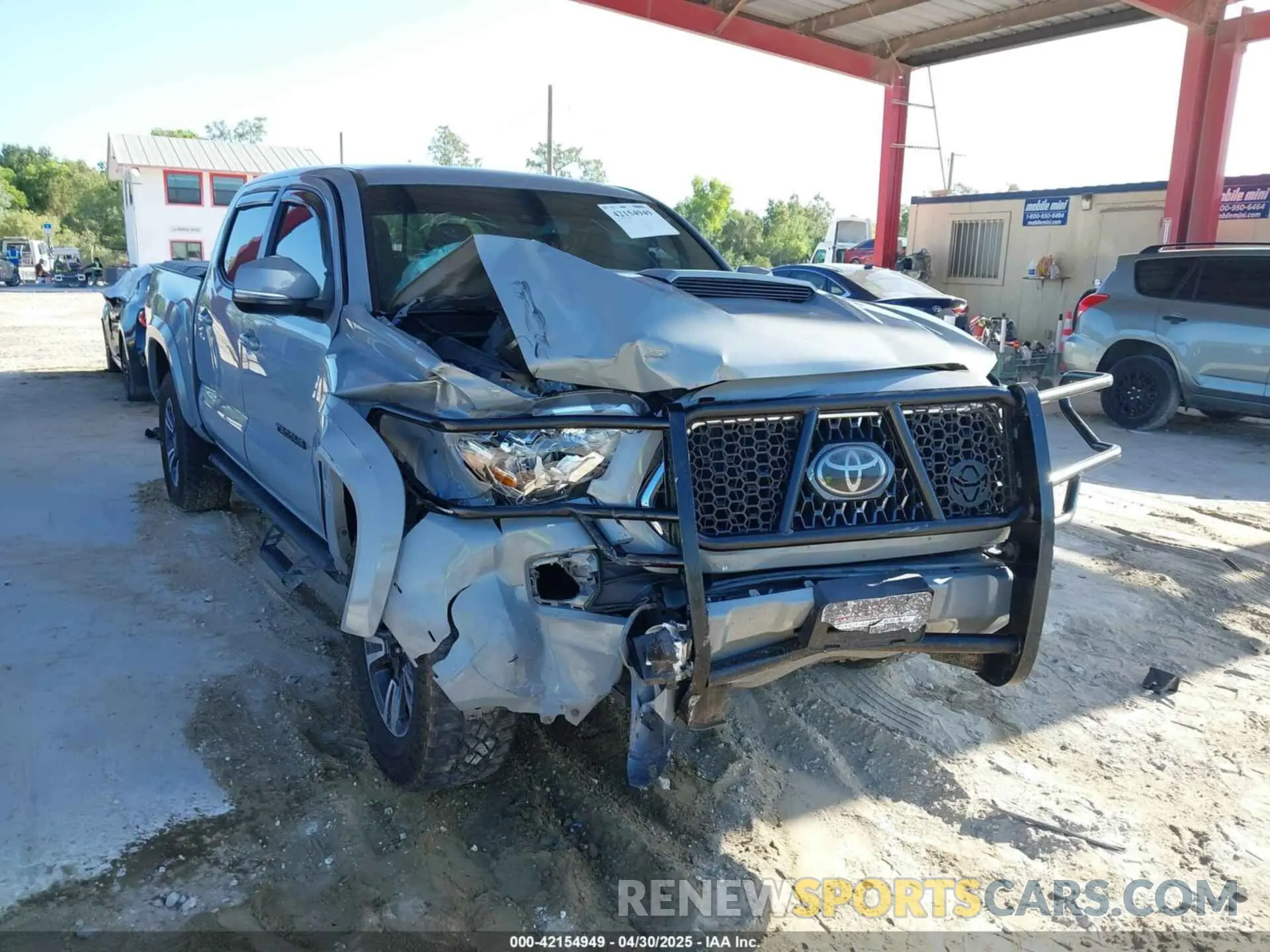 6 Photograph of a damaged car 3TMAZ5CN5KM113957 TOYOTA TACOMA 2019