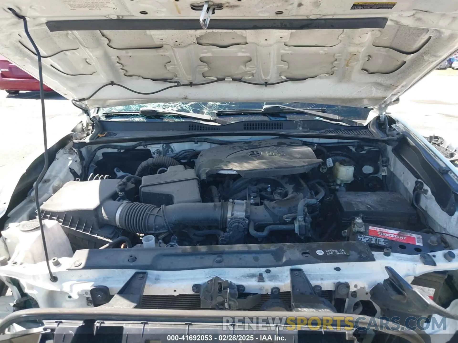 10 Photograph of a damaged car 3TMAZ5CN6KM086574 TOYOTA TACOMA 2019