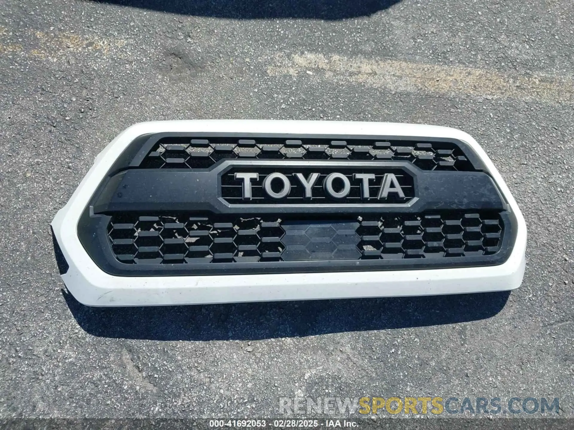 20 Photograph of a damaged car 3TMAZ5CN6KM086574 TOYOTA TACOMA 2019