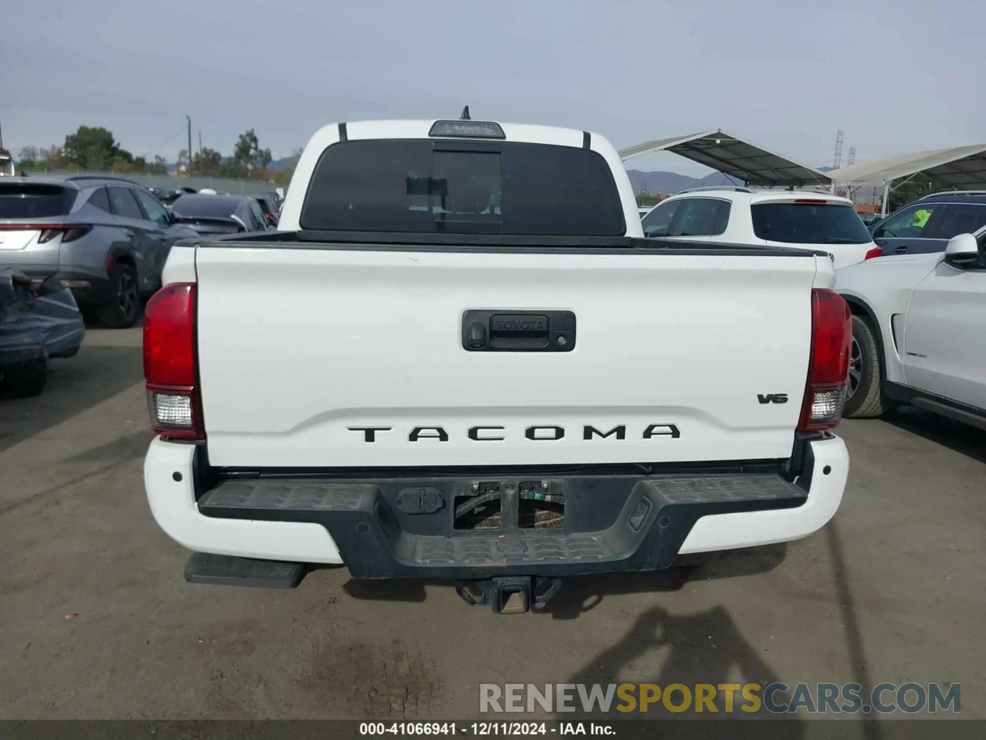 15 Фотография поврежденного автомобиля 3TMAZ5CN6KM087708 TOYOTA TACOMA 2019