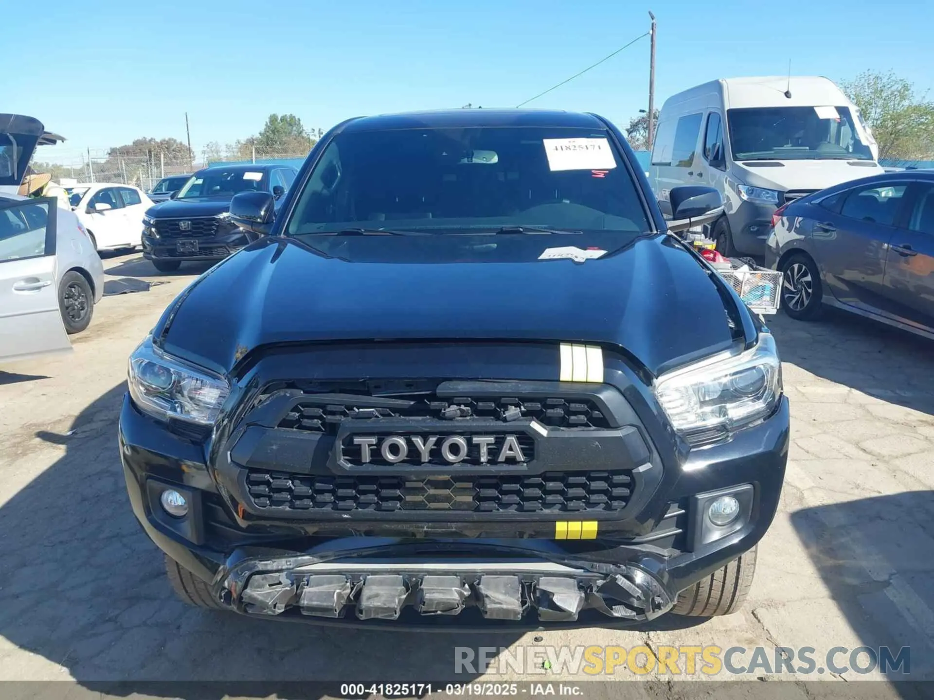 13 Фотография поврежденного автомобиля 3TMAZ5CN6KM105771 TOYOTA TACOMA 2019