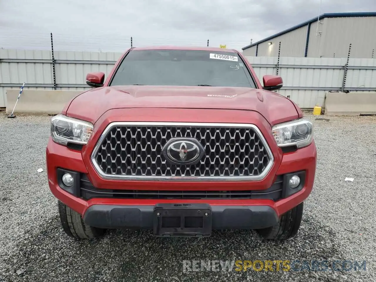 5 Photograph of a damaged car 3TMAZ5CN7KM092495 TOYOTA TACOMA 2019