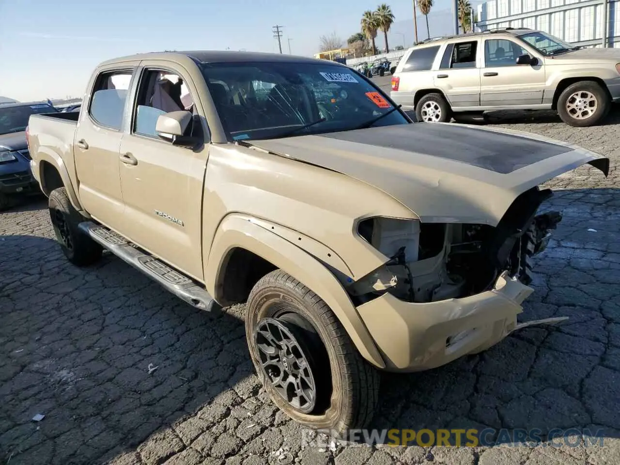 4 Photograph of a damaged car 3TMAZ5CN8KM086978 TOYOTA TACOMA 2019