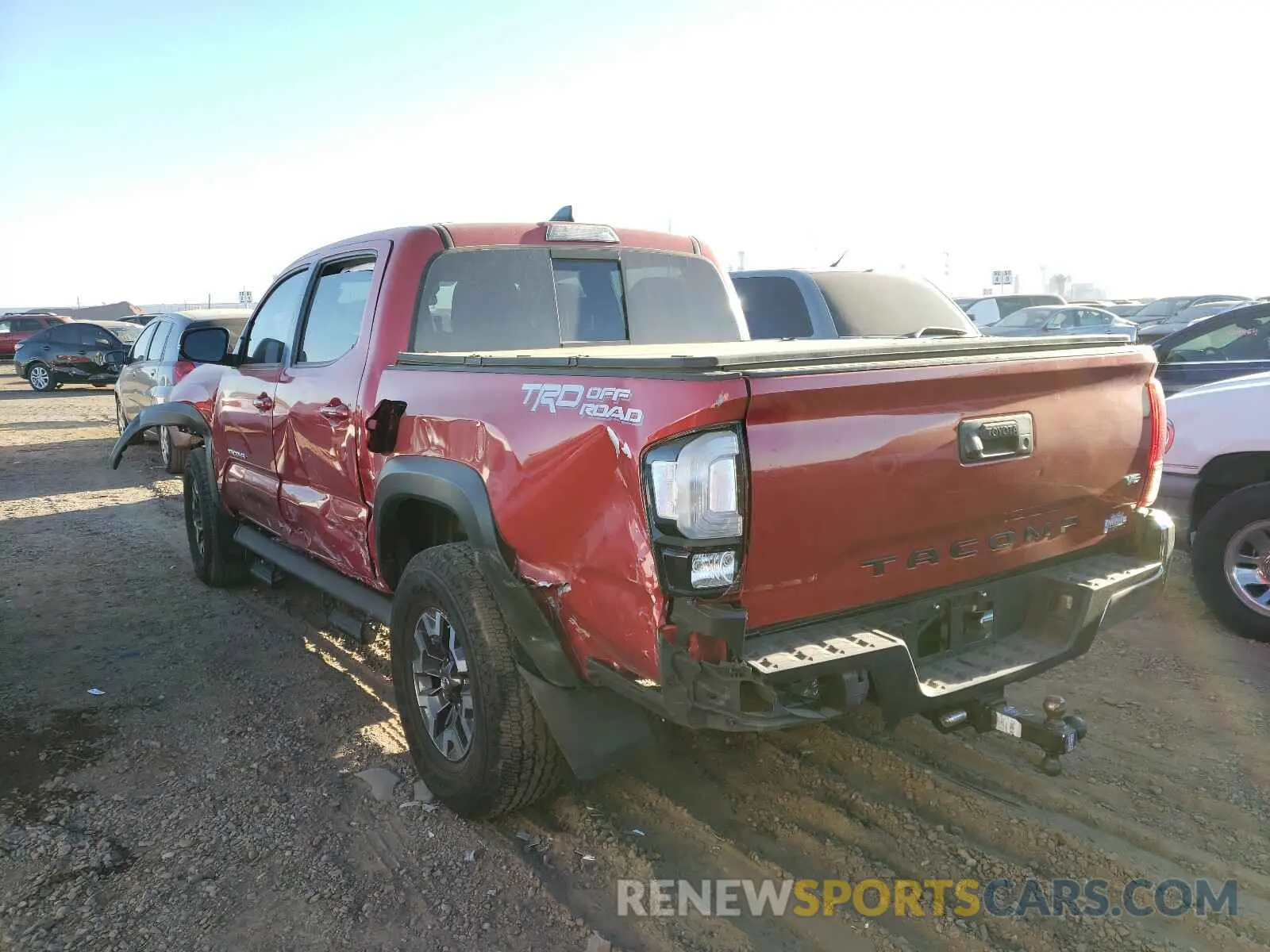 3 Photograph of a damaged car 3TMAZ5CN8KM100278 TOYOTA TACOMA 2019