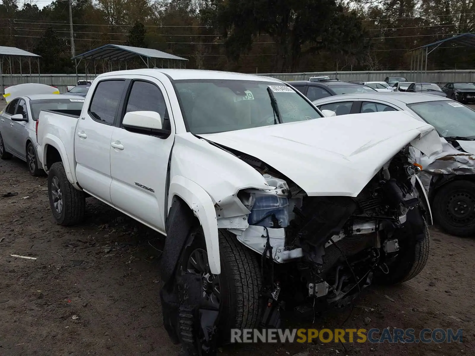 1 Photograph of a damaged car 3TMAZ5CN9KM089193 TOYOTA TACOMA 2019