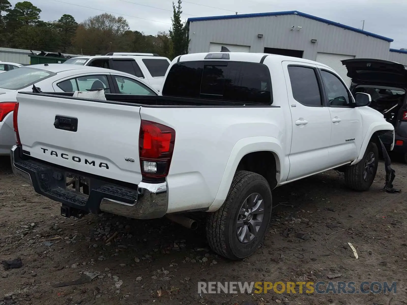 4 Photograph of a damaged car 3TMAZ5CN9KM089193 TOYOTA TACOMA 2019