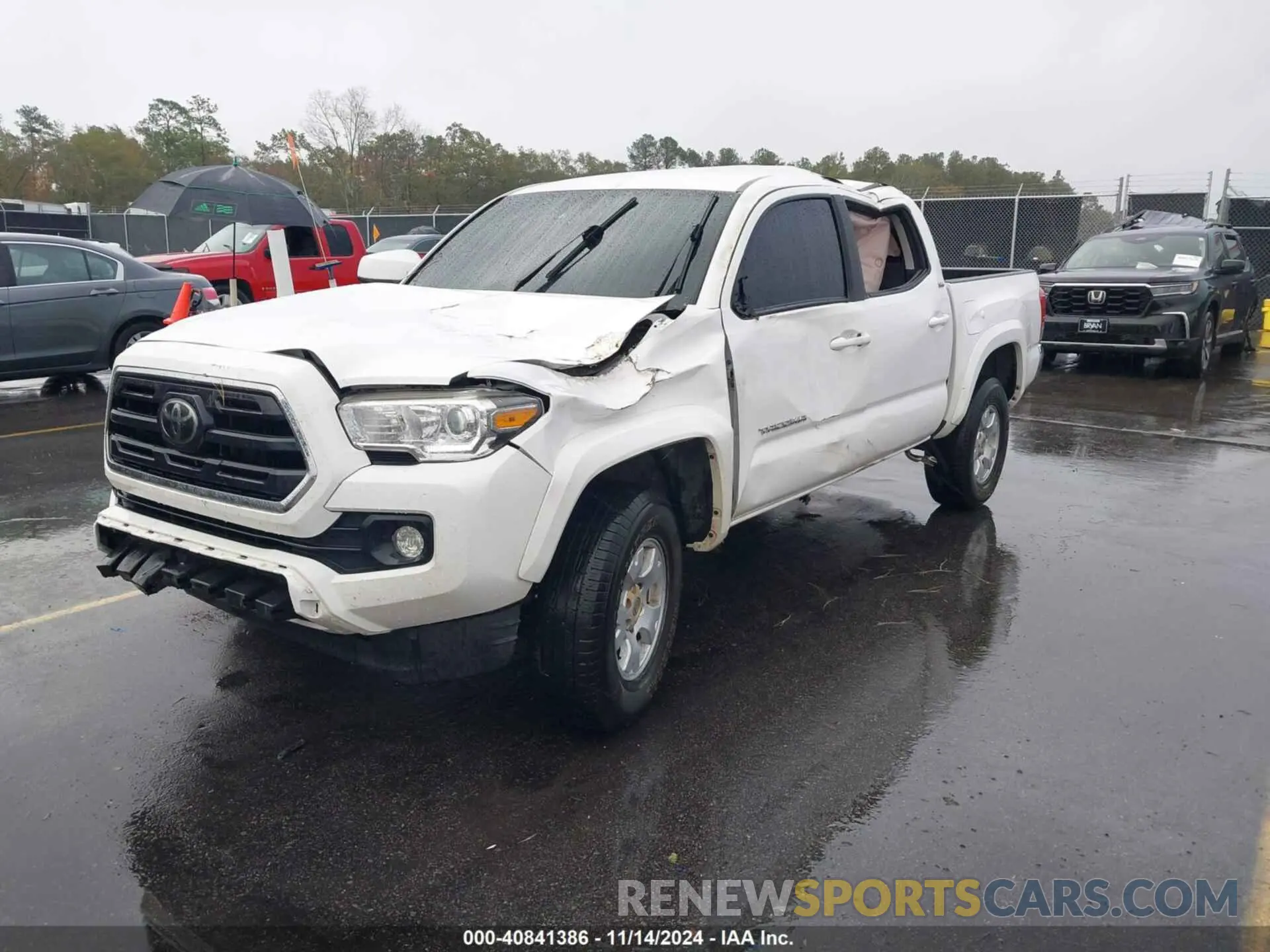 2 Photograph of a damaged car 3TMAZ5CN9KM089663 TOYOTA TACOMA 2019