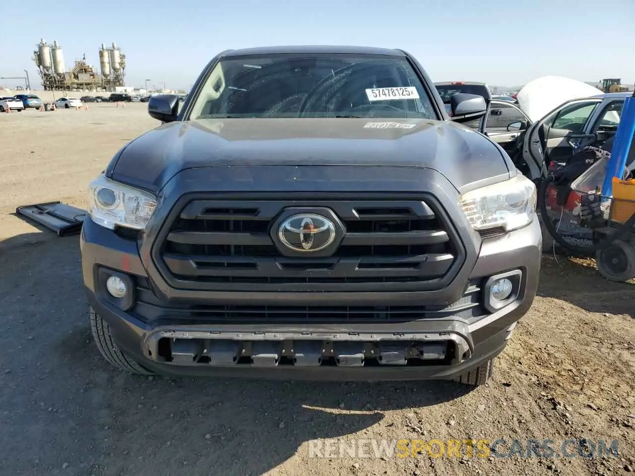 5 Фотография поврежденного автомобиля 3TMAZ5CN9KM089677 TOYOTA TACOMA 2019