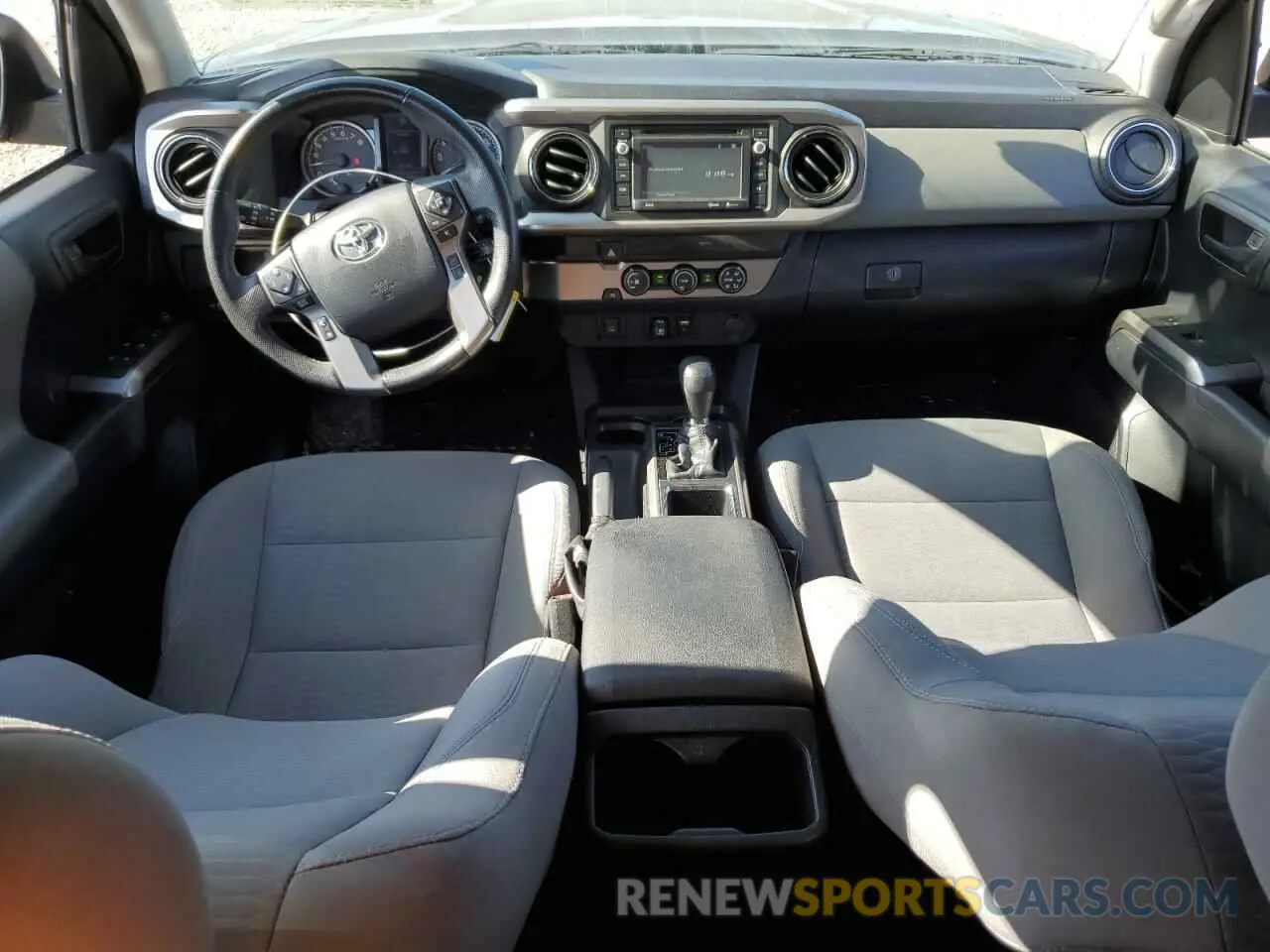 8 Фотография поврежденного автомобиля 3TMAZ5CN9KM089677 TOYOTA TACOMA 2019