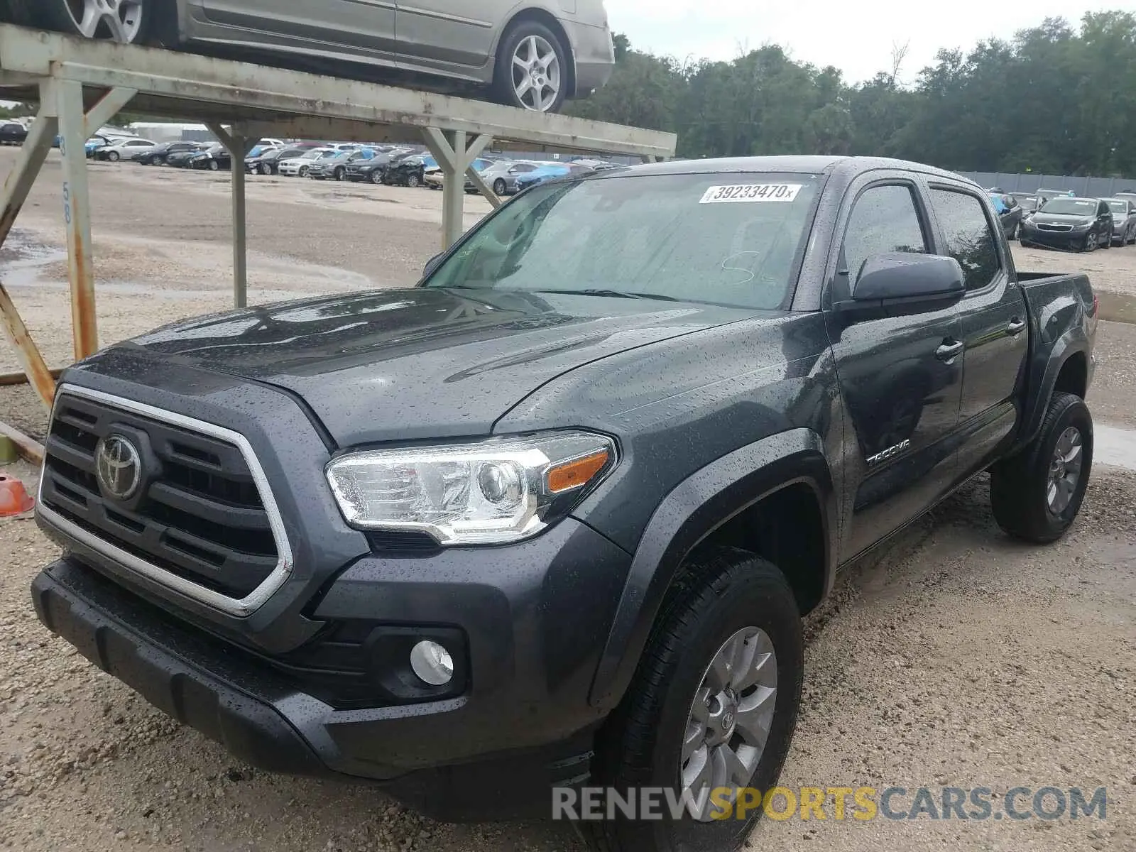 2 Photograph of a damaged car 3TMAZ5CN9KM108681 TOYOTA TACOMA 2019