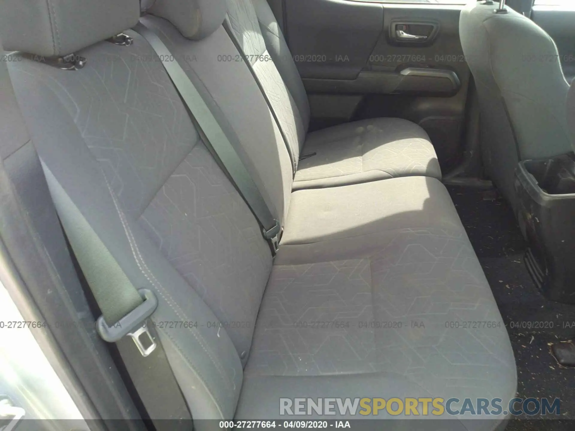 8 Photograph of a damaged car 3TMAZ5CNXKM087520 TOYOTA TACOMA 2019