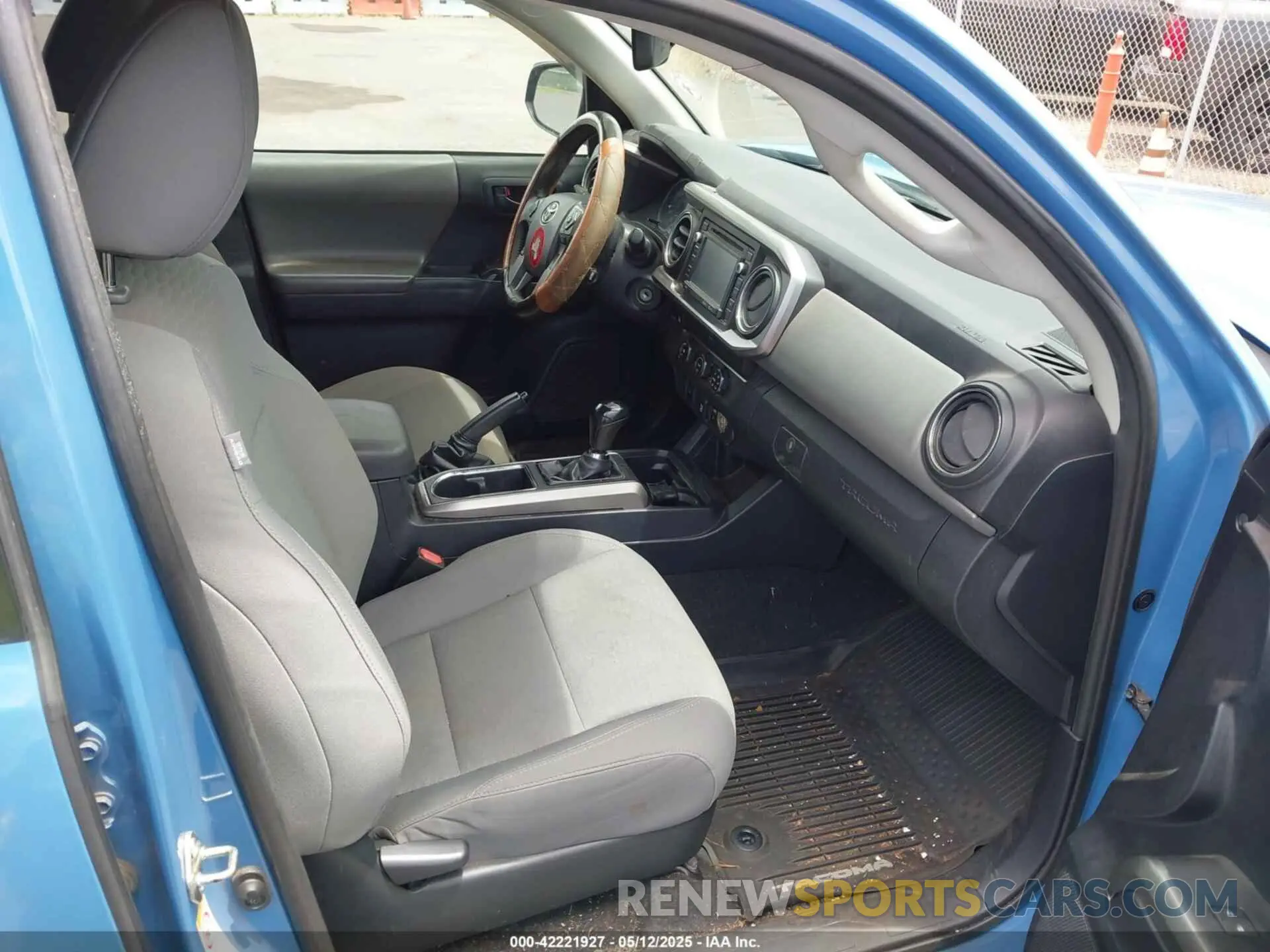 5 Фотография поврежденного автомобиля 3TMAZ5CNXKM094421 TOYOTA TACOMA 2019