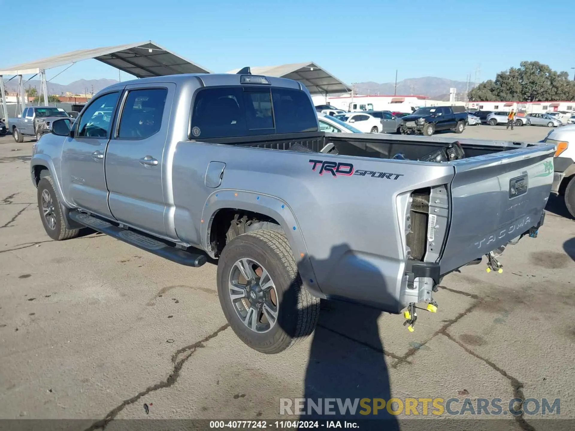 3 Фотография поврежденного автомобиля 3TMBZ5DN6KM023364 TOYOTA TACOMA 2019