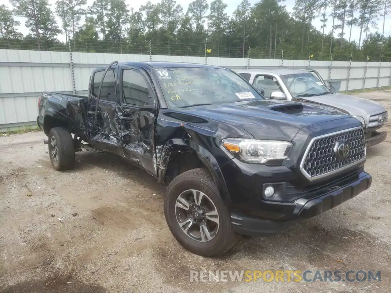 1 Фотография поврежденного автомобиля 3TMBZ5DN8KM017629 TOYOTA TACOMA 2019