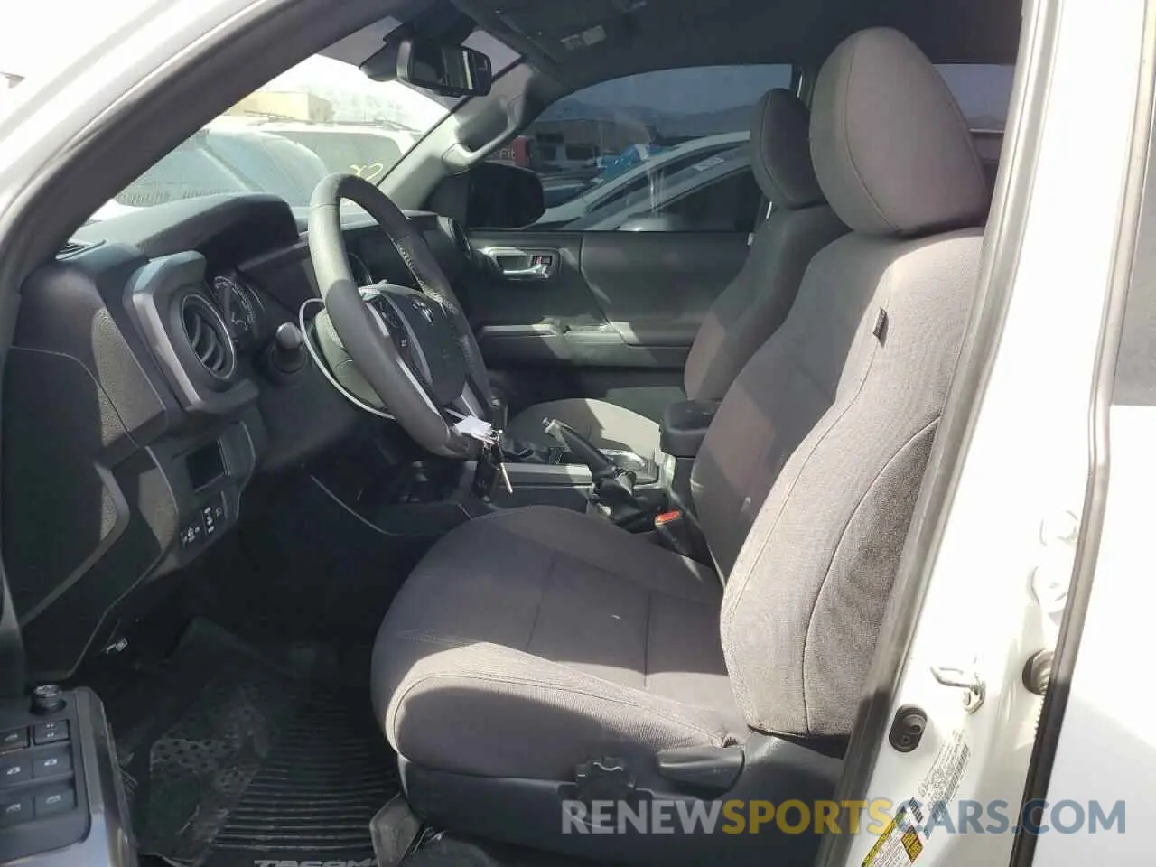 7 Photograph of a damaged car 3TMBZ5DN8KM023009 TOYOTA TACOMA 2019