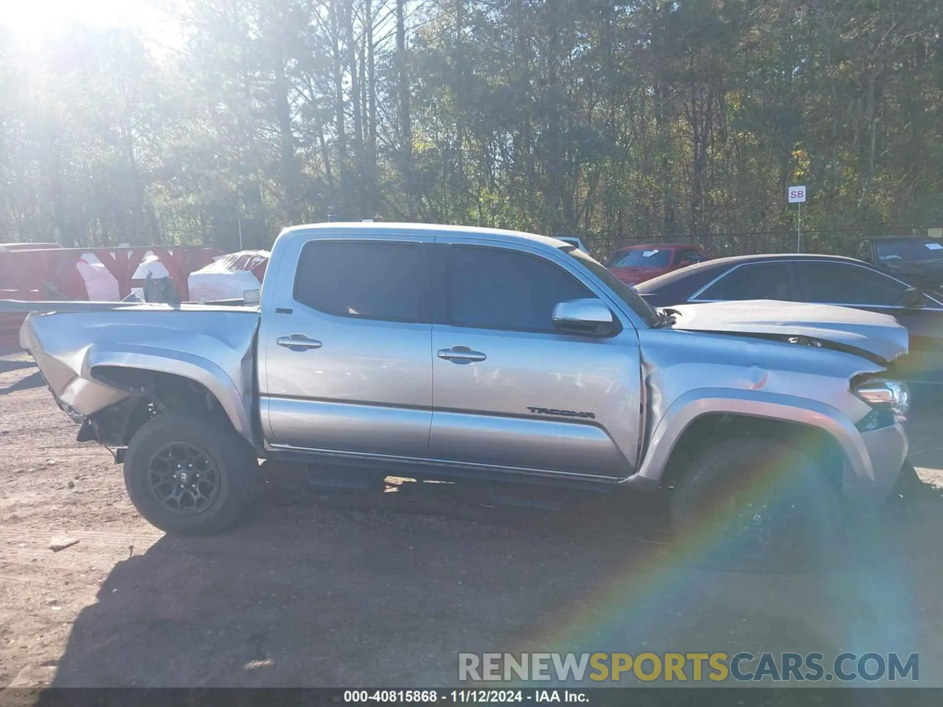 13 Фотография поврежденного автомобиля 3TMCZ5AN0KM189565 TOYOTA TACOMA 2019