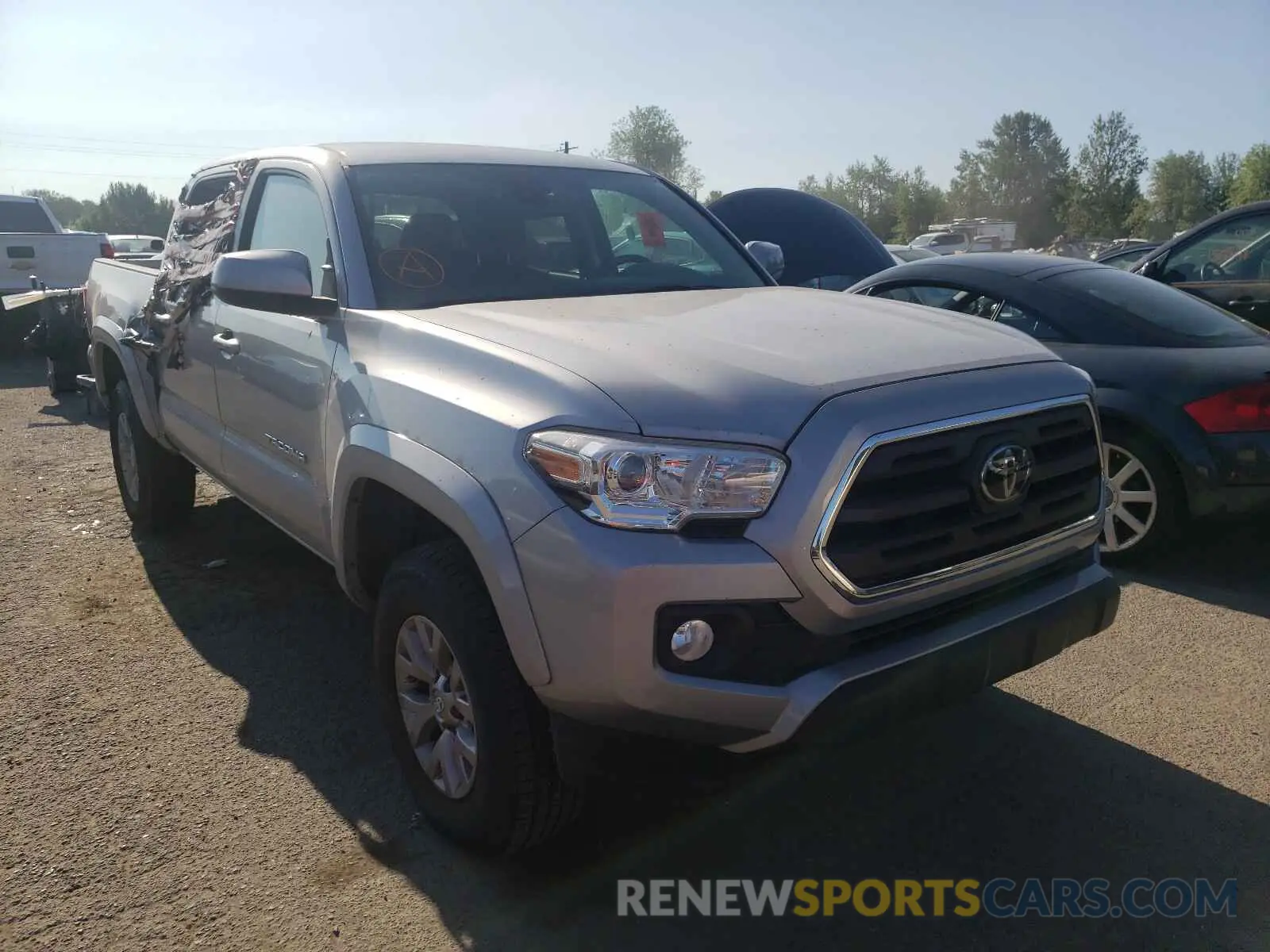 1 Photograph of a damaged car 3TMCZ5AN0KM223830 TOYOTA TACOMA 2019