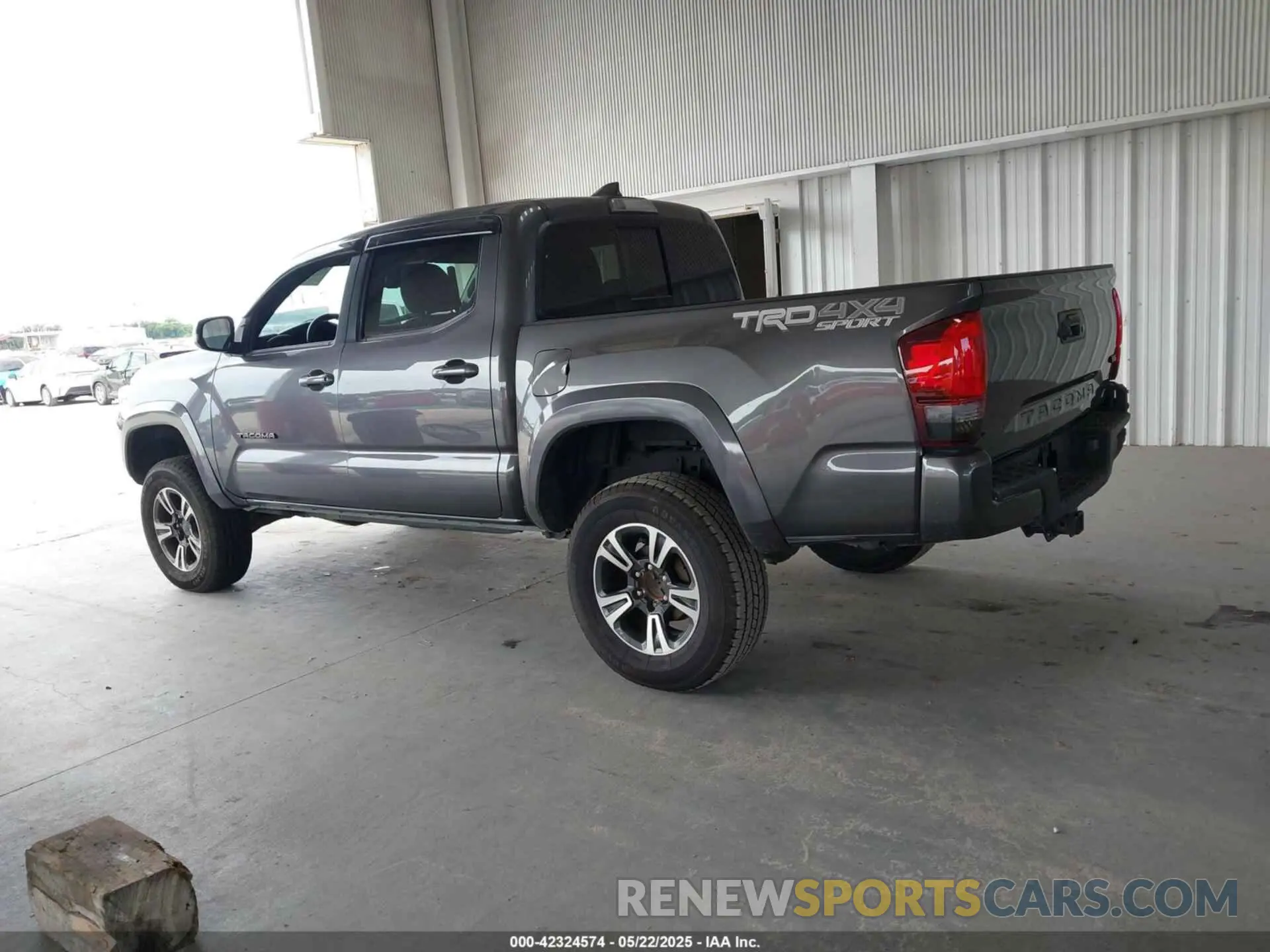 14 Photograph of a damaged car 3TMCZ5AN0KM248419 TOYOTA TACOMA 2019