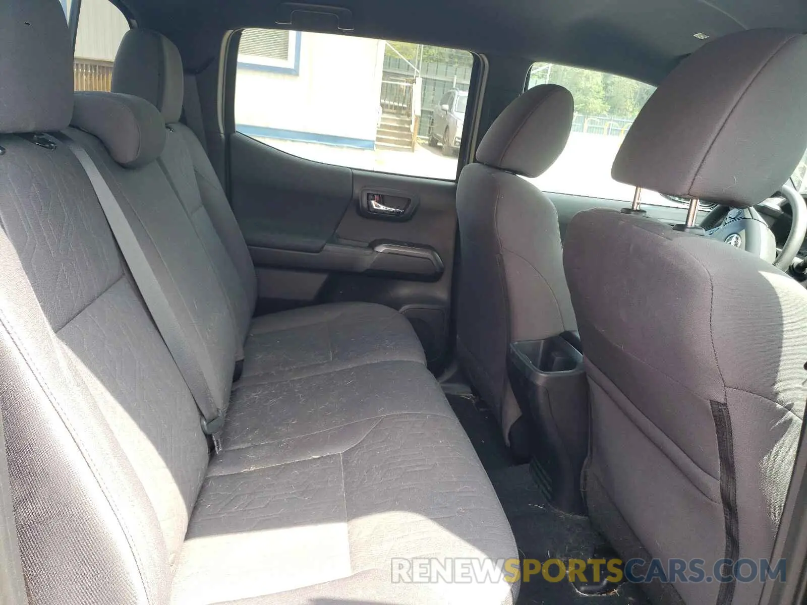 6 Photograph of a damaged car 3TMCZ5AN0KM250221 TOYOTA TACOMA 2019