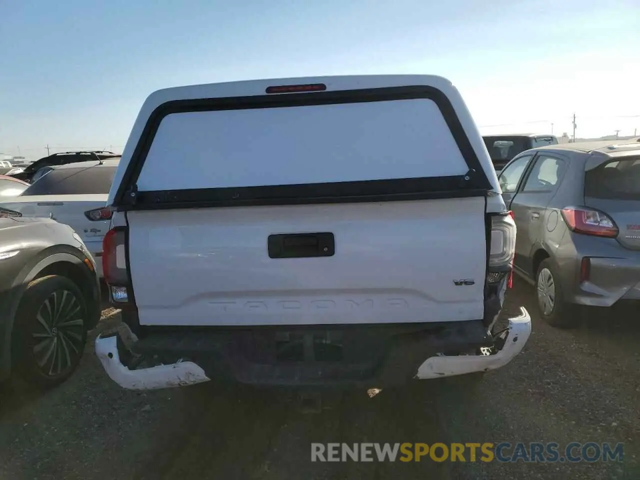 6 Photograph of a damaged car 3TMCZ5AN0KM251417 TOYOTA TACOMA 2019