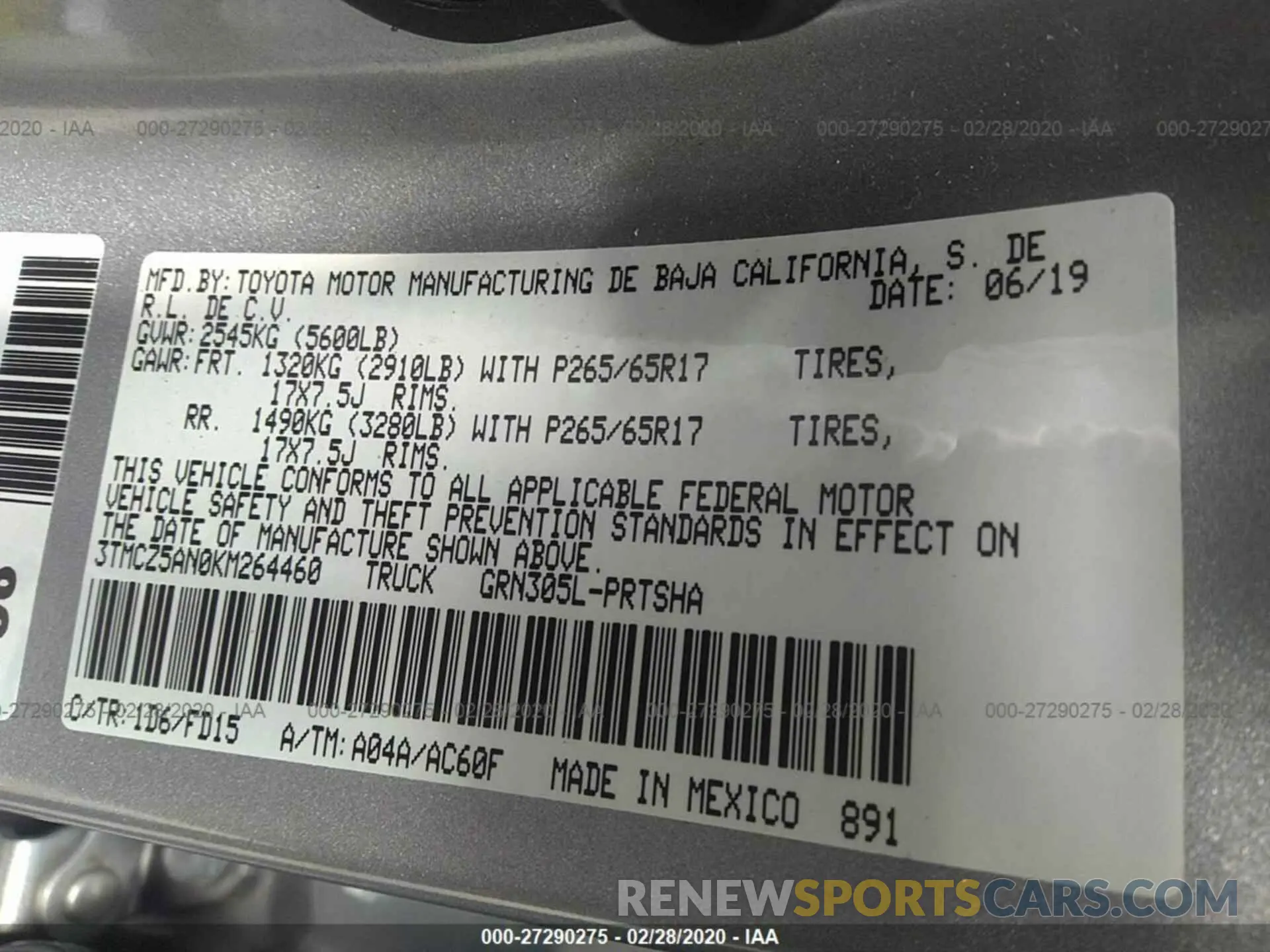9 Photograph of a damaged car 3TMCZ5AN0KM264460 TOYOTA TACOMA 2019