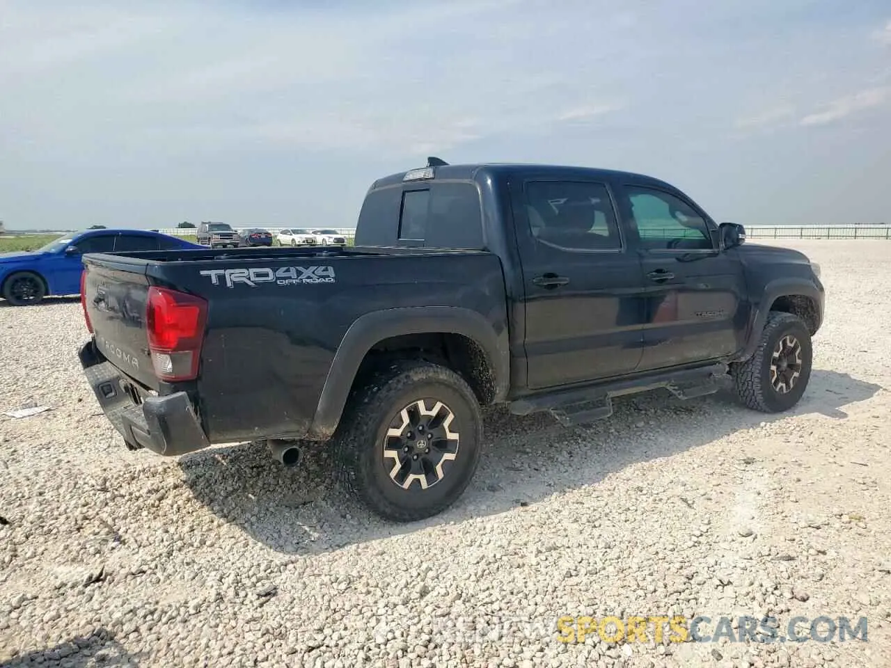3 Photograph of a damaged car 3TMCZ5AN1KM195374 TOYOTA TACOMA 2019