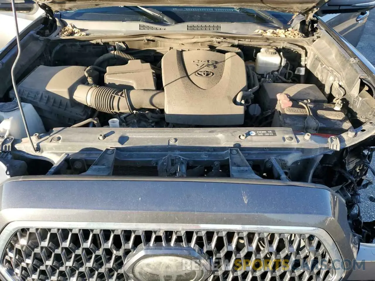 12 Фотография поврежденного автомобиля 3TMCZ5AN1KM222735 TOYOTA TACOMA 2019
